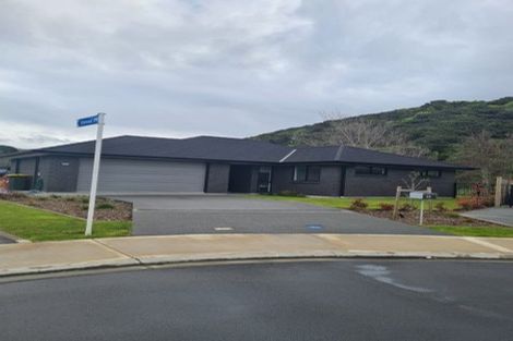 Photo of property in 64 Tradewinds Drive, Whitby, Porirua, 5024