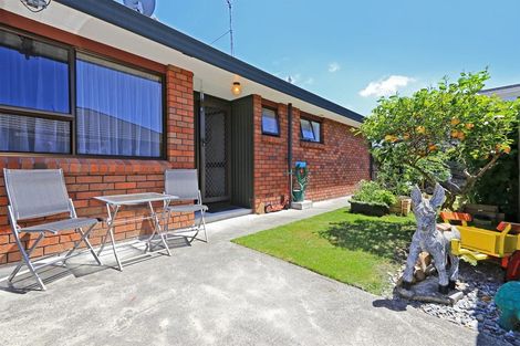 Photo of property in 49a Church Road, Taradale, Napier, 4112