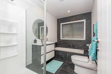 Photo of property in 14a Roy Street, Palmerston North, 4410