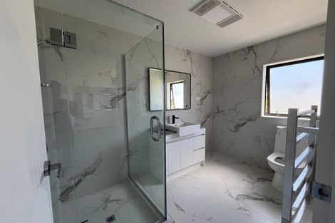 Photo of property in 10a Mantra Road, Massey, Auckland, 0614