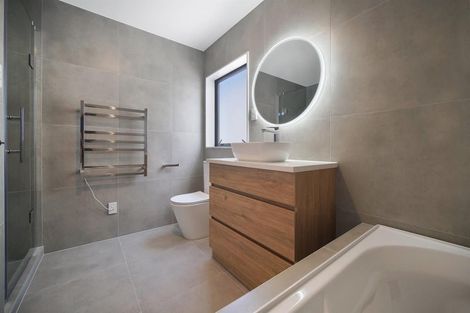 Photo of property in 167 Grove Road, Papakura, 2110