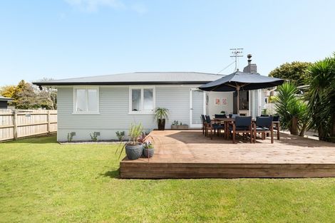 Photo of property in 86 Bellevue Road, Brookfield, Tauranga, 3110