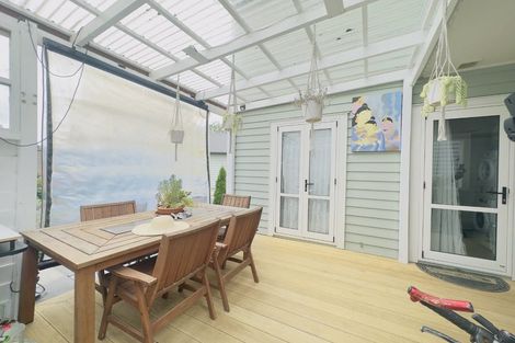 Photo of property in 61 Grove Road, Papakura, 2110