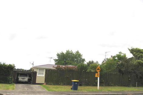 Photo of property in 85 Lauderdale Road, Birkdale, Auckland, 0626