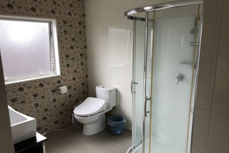 Photo of property in 8 Kouras Place, Flat Bush, Auckland, 2016