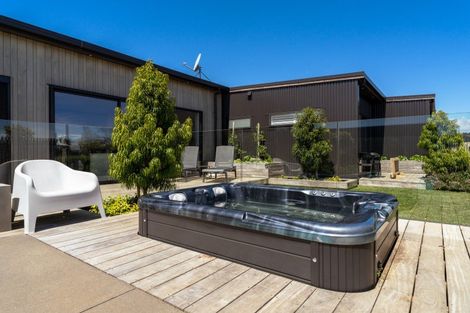 Photo of property in 46 Rangitahi Road, Raglan, 3225