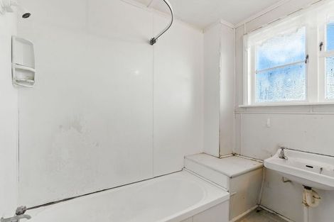 Photo of property in 71 Columba Avenue, Calton Hill, Dunedin, 9012