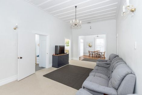 Photo of property in 209 Kihikihi Road, Te Awamutu, 3800