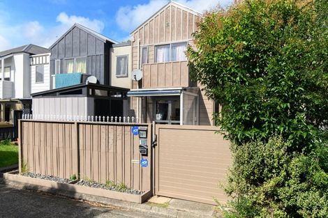 Photo of property in 38 Arawa Street, New Lynn, Auckland, 0600