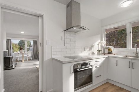 Photo of property in 10 Ashfield Place, Ilam, Christchurch, 8041