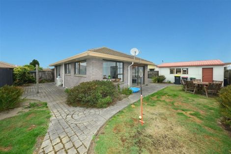Photo of property in 5 Peebles Drive, Hei Hei, Christchurch, 8042