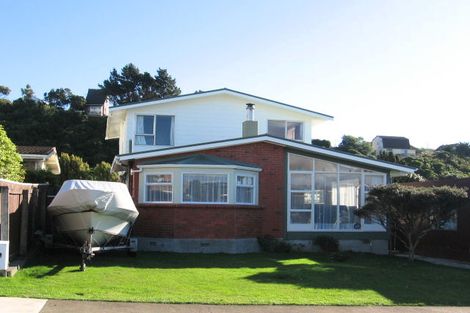 Photo of property in 13 Cranwell Street, Churton Park, Wellington, 6037