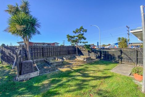 Photo of property in 208 Sandwich Road, St Andrews, Hamilton, 3200