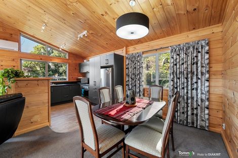 Photo of property in 91 Allington Road, Karori, Wellington, 6012