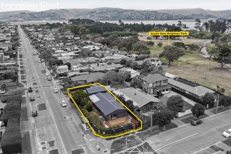 Photo of property in 190 Estuary Road, South New Brighton, Christchurch, 8062