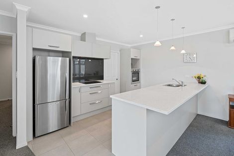 Photo of property in 21 Bradwell Crescent, Halswell, Christchurch, 8025