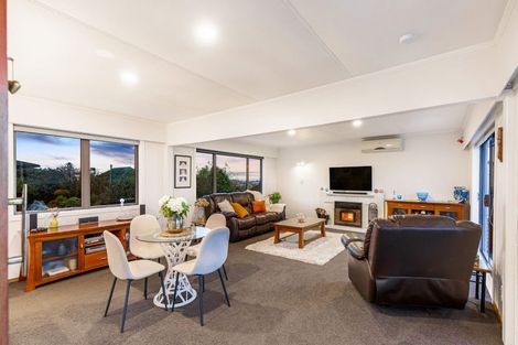 Photo of property in 166 Royal Road, Massey, Auckland, 0614