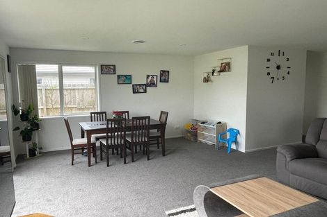 Photo of property in 11 Rere Close, Takanini, 2112