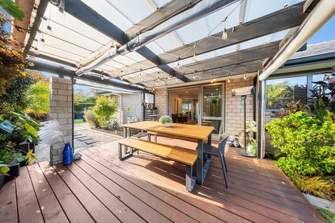 Photo of property in 2 Ballintoy Park Drive, Welcome Bay, Tauranga, 3175