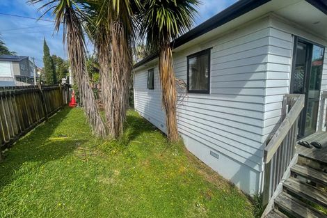 Photo of property in 23a/1 Tomo Street, New Lynn, Auckland, 0600
