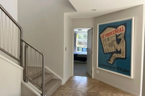 Photo of property in 17a The Strand, Takapuna, Auckland, 0622