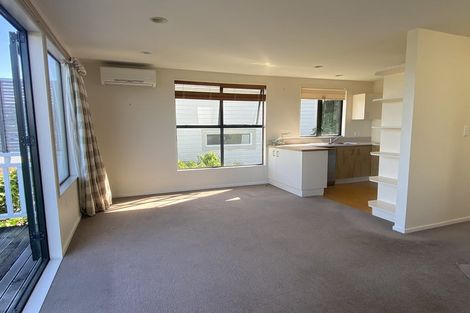 Photo of property in 13a Upper Lewisville Terrace, Thorndon, Wellington, 6011