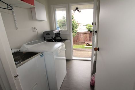 Photo of property in 65 John Walker Drive, Manurewa, Auckland, 2102