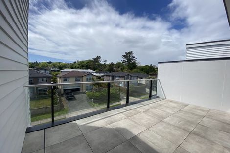 Photo of property in 23/11 Carlos Drive, Flat Bush, Auckland, 2016