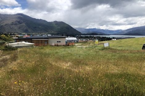Photo of property in 12 Landsborough Lane, Wanaka, 9305