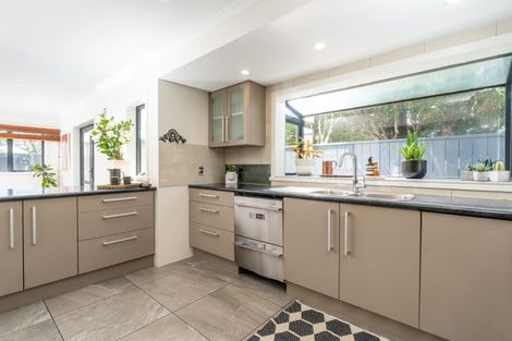 Photo of property in 22a Stone Street, Miramar, Wellington, 6022