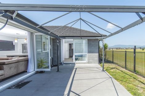 Photo of property in 7 Jeffs Way, Papamoa Beach, Papamoa, 3118