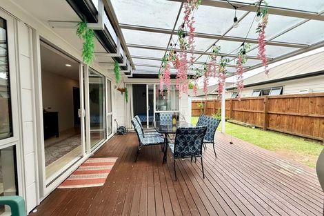 Photo of property in 9 Takahe Avenue, Takanini, 2112