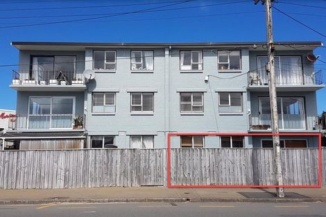 Photo of property in 102u1 Lyall Parade, Lyall Bay, Wellington, 6022