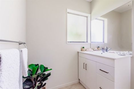 Photo of property in 3a Campion Road, Waikanae Beach, Waikanae, 5036