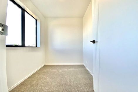 Photo of property in 17 Auranga Drive, Karaka, Papakura, 2113