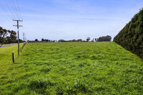 Photo of property in 84 Airport Drive, New Plymouth Airport, New Plymouth, 4373