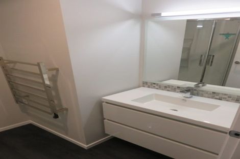 Photo of property in 13u6 Beale Street, Hamilton East, Hamilton, 3216