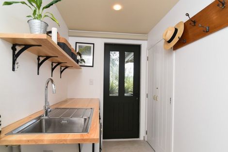 Photo of property in 107 Doctors Point Road, Waitati, 9085
