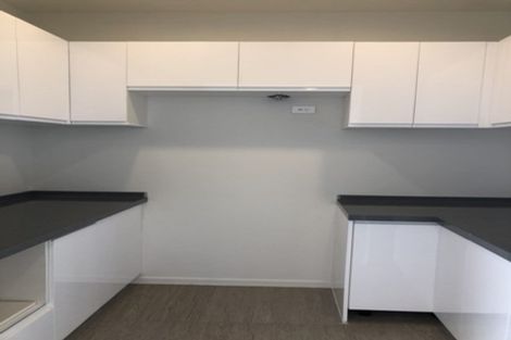 Photo of property in 19 Grove Way, Riverhead, 0820