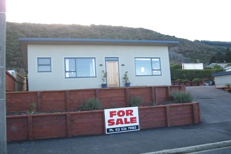 Photo of property in 5 Monowai Road, Ravensbourne, Dunedin, 9022