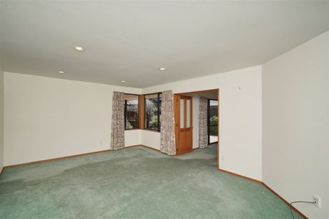 Photo of property in 16 Cardiff Avenue, Somerfield, Christchurch, 8024