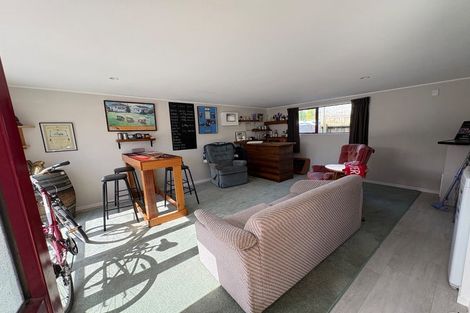 Photo of property in 70 Shrimpton Road, Haumoana, 4102