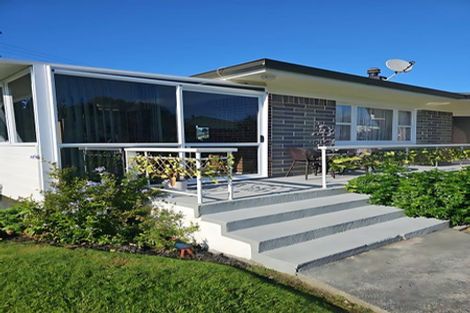 Photo of property in 4 Argyle Street, Waipu, 0510