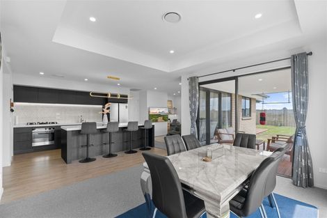 Photo of property in 8 Coach Way, Rolleston, 7614