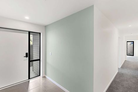 Photo of property in 85b Marine Parade, North New Brighton, Christchurch, 8083