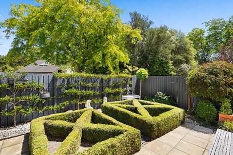 Photo of property in 2/14b Penhelig Place, Burnside, Christchurch, 8053