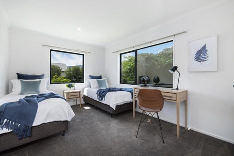 Photo of property in 19 Haddow's Place, Lake Hayes, Queenstown, 9304