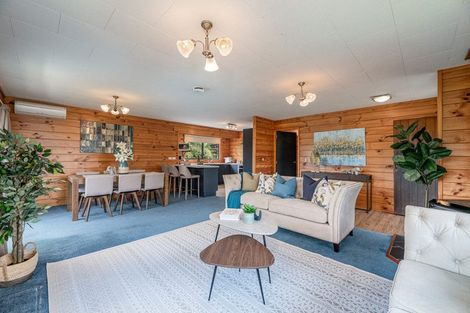 Photo of property in 96b Rosier Road, Glen Eden, Auckland, 0602