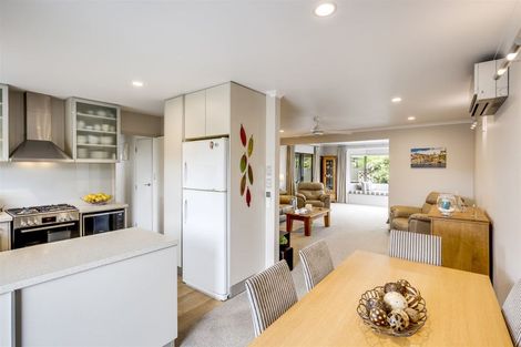 Photo of property in 23a Hammond Road, Taradale, Napier, 4112