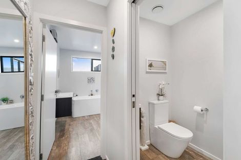 Photo of property in 38 Nore Street, Waihola, Milton, 9073